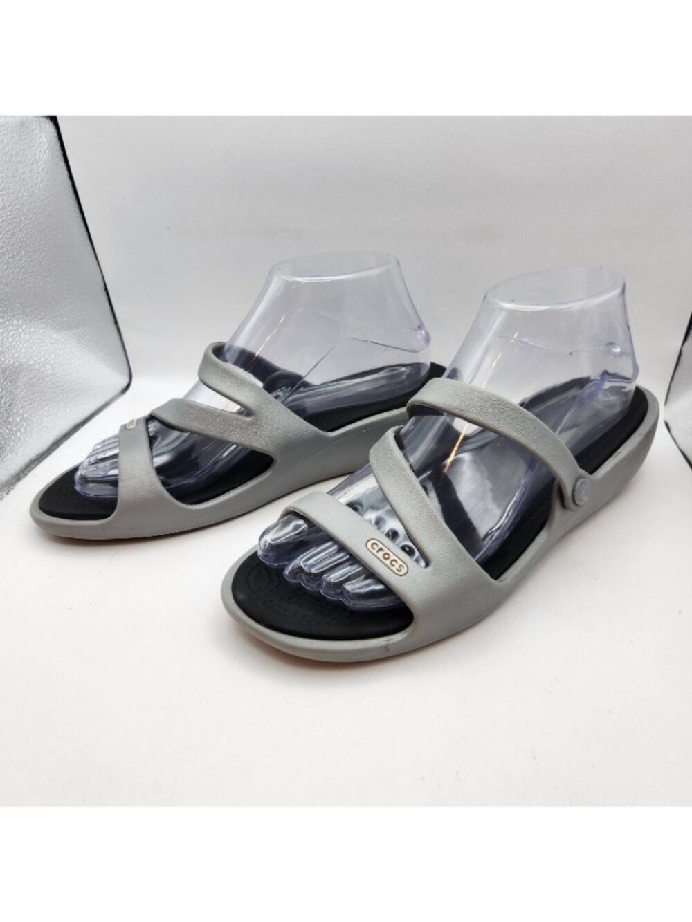 Crocs Patricia Gray Grey Womens Strappy Sandals Slide Comfort Size 9 USED Casual - Picture 3 of 11